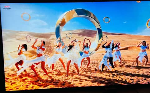 SAMSUNG 75" QLED 8K SMART LED