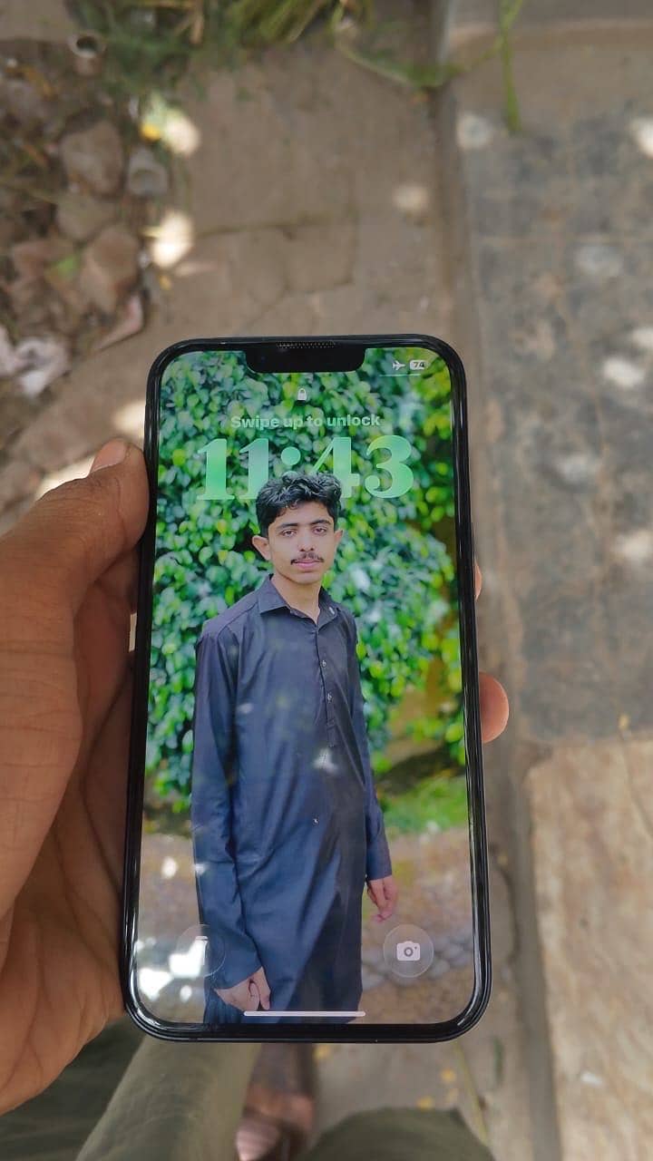 Apple iPhone 13 3