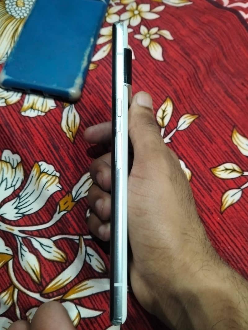 Google Pixel 6 Pro 4