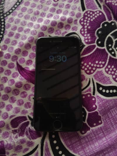 Apple iPhone 8