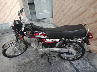 Honda cd 70 Black 1st owner