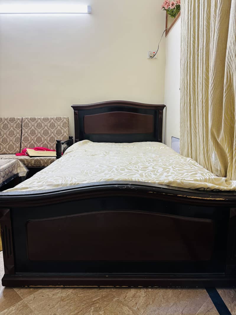 Solid  Wodden Single Bed 0
