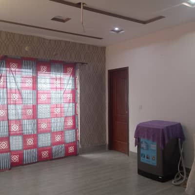 10 Marla Lower Locked Upper Portion For Rent In UET Housing Society