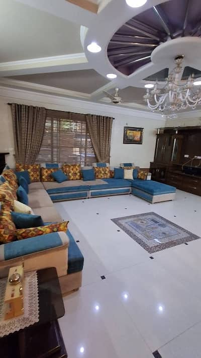 12 Marla Tile Floor Upper Portion For Rent In Valencia Town