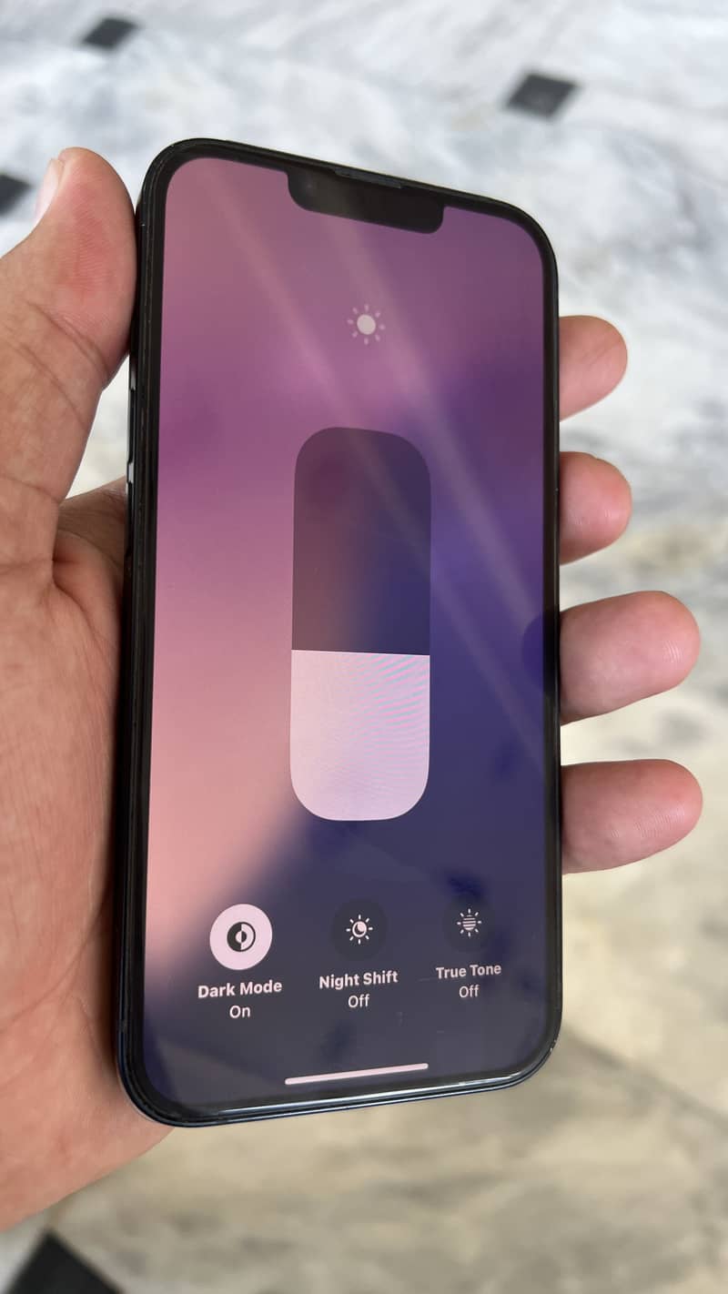 Apple iPhone 13 4