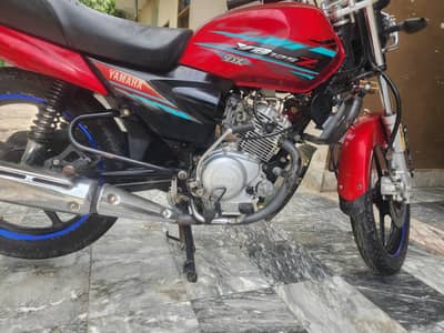 Yamaha YB 125 Z 2023 modal