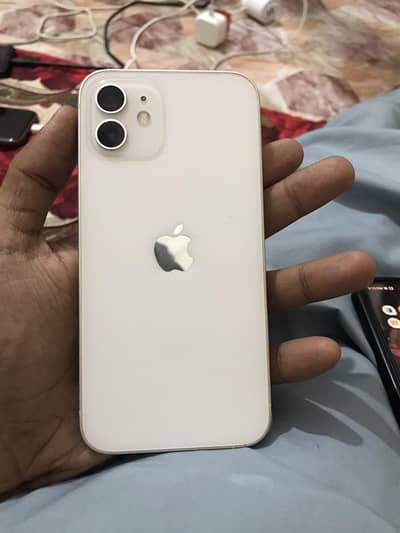 Apple iPhone 12