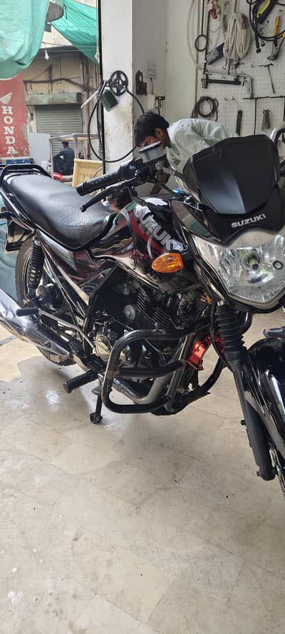 SUZUKI GR-150