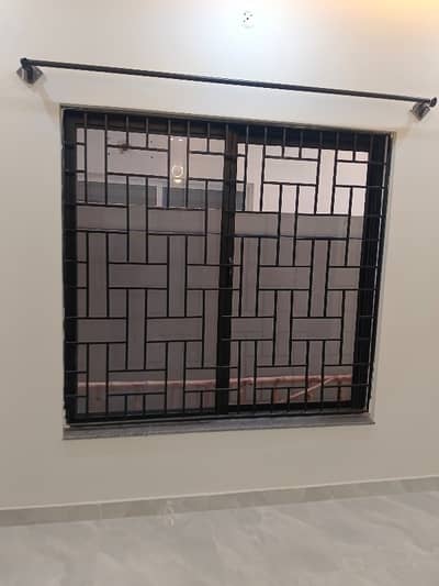 Lower Portion For rent Situated In G-13