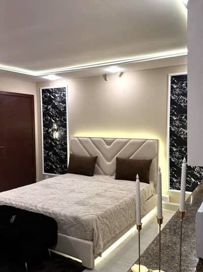 Per day and weekly basis, Studio fully furnished luxury apartments available for rent in Gulberg Greens Islamabad.