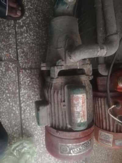 manzoor water pump