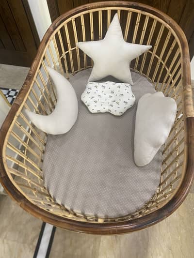 Baby Bed / Cot / Bassinet