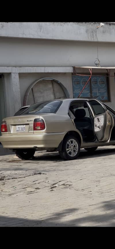 Suzuki Baleno 2004