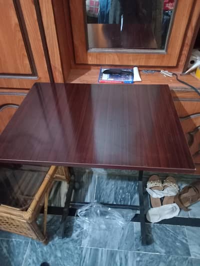 computer table i