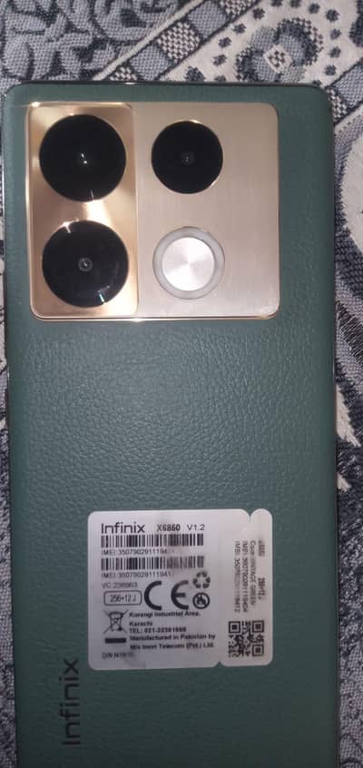 Infinix Note 40 Pro with compelet box charger & power bank