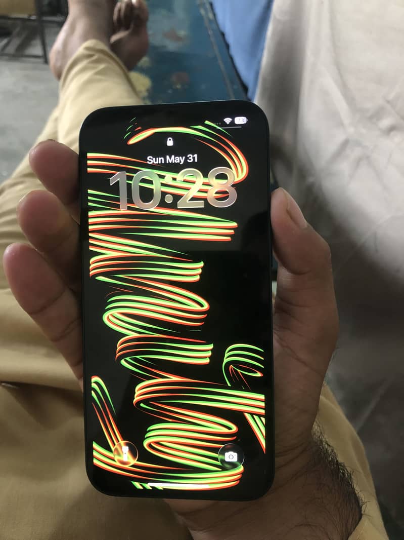 Apple iPhone 13 3