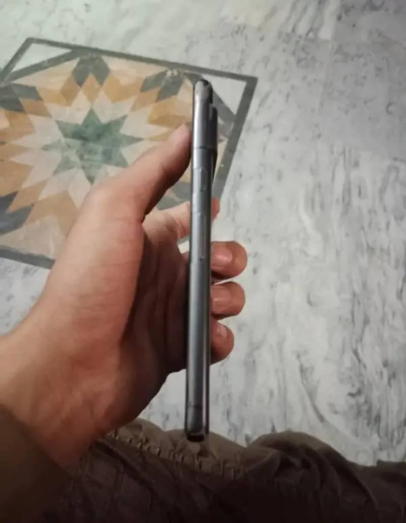 Google Pixel 7 5