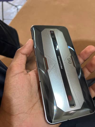 red magic 6 pro 10by9 12/256 (03299603270 Whatsapp ad call)