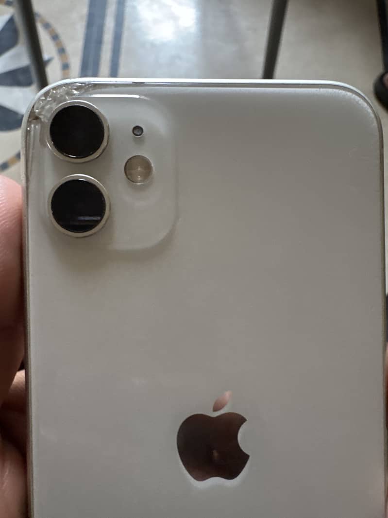iPhone 11 5