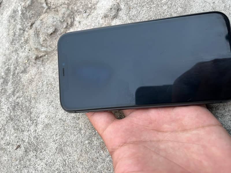 Apple iPhone 11 1