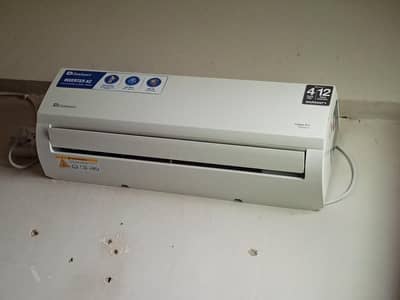 Dawlance1 ton ac good cooling and energy saving inverter ac