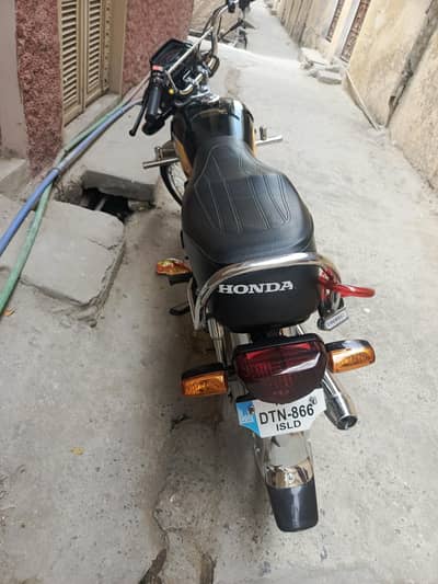 HONDA CD 70 2026 MODEL