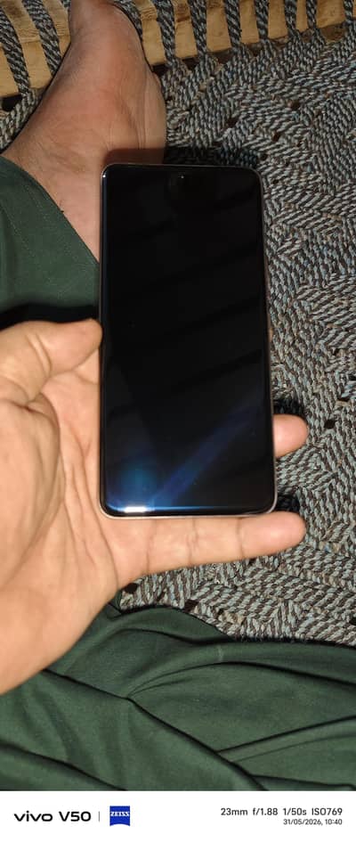 12/12 + 512 condition 10% 10 brand new 4 month warranty available