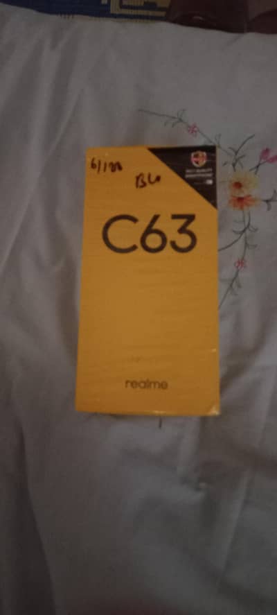 Realme C63