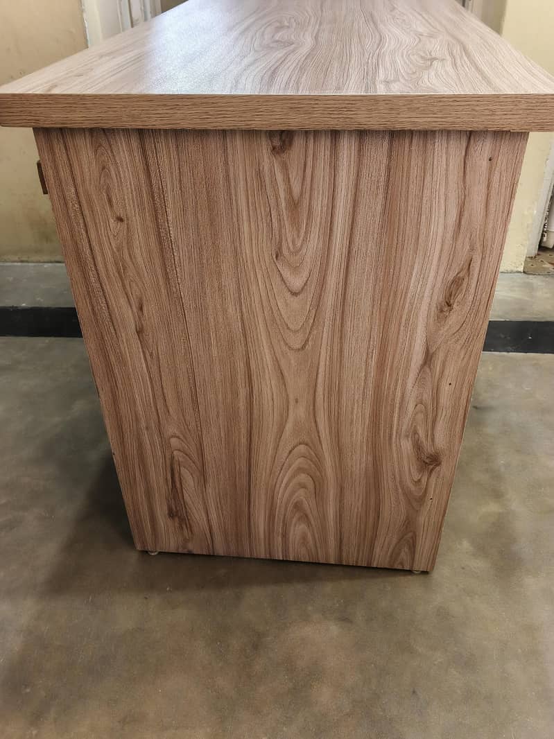 Study Table with Chair 3