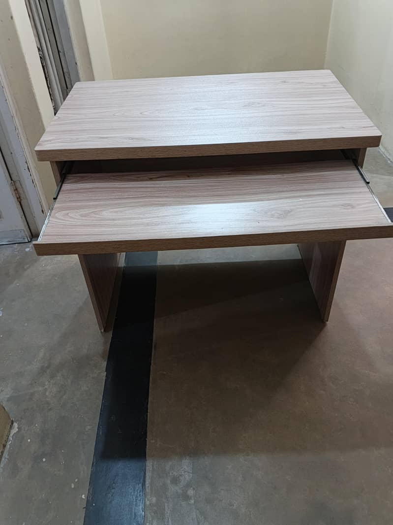 Study Table with Chair 5