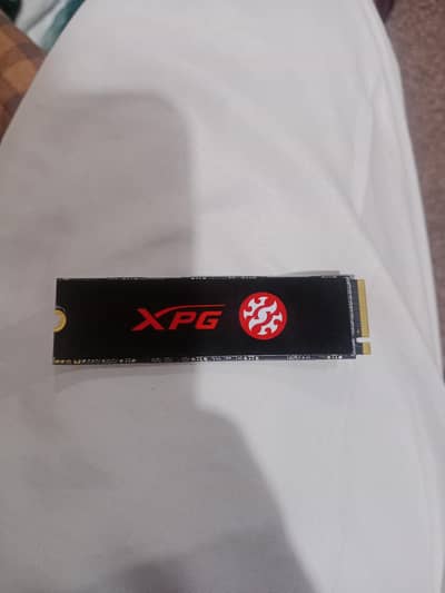 xpg 256 gb  nvme