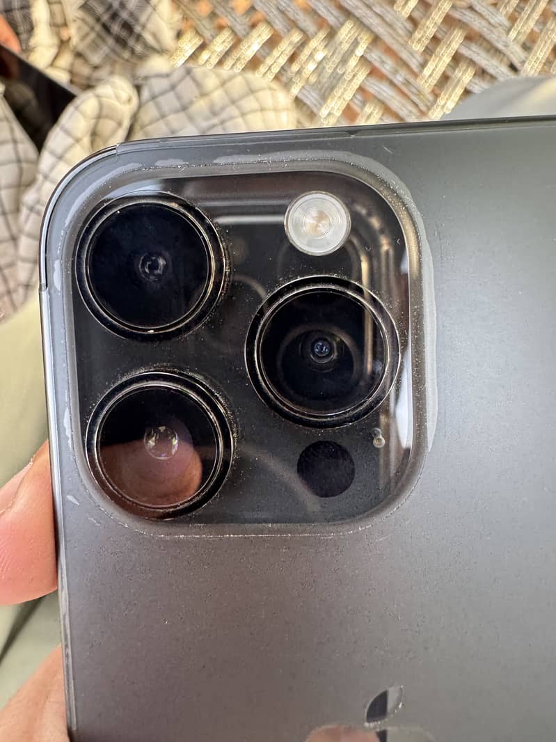 Apple iPhone 14 Pro 3