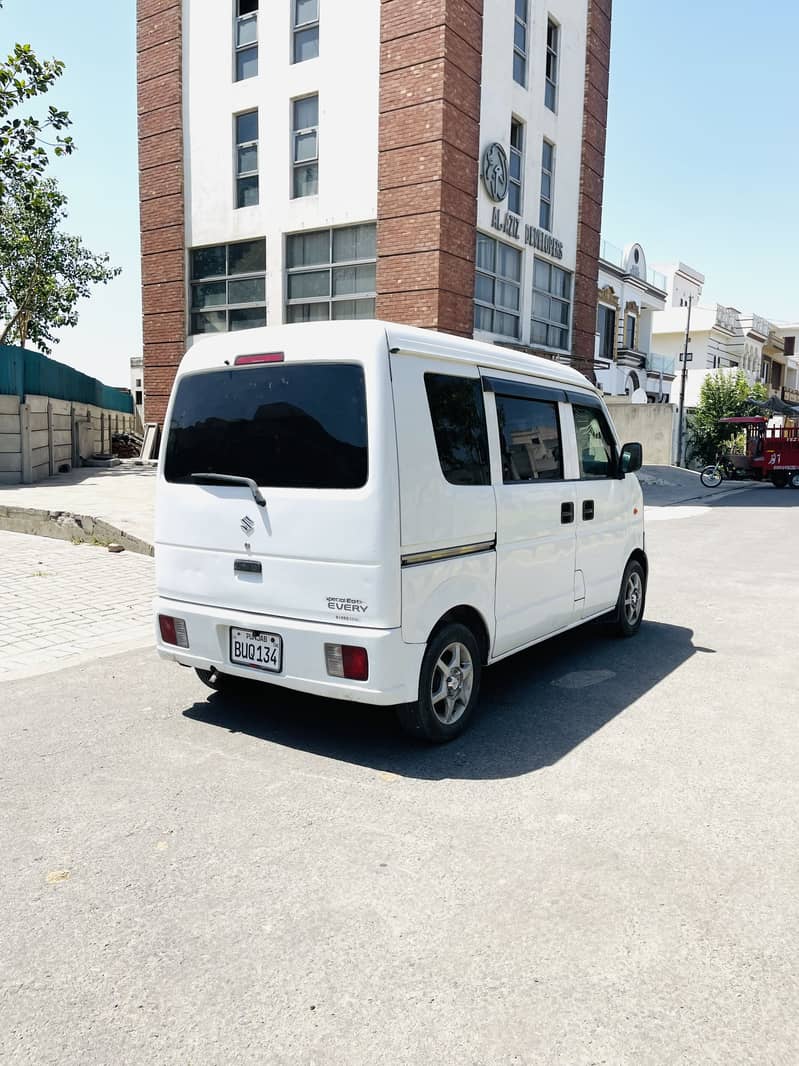 Suzuki Every 4