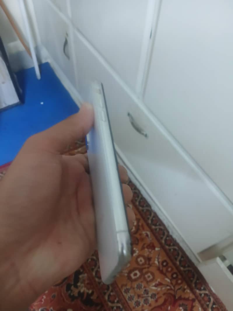 Apple iPhone X 1
