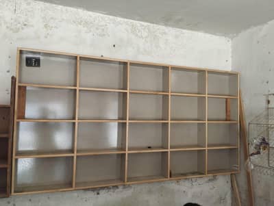 shope woden rack and counter
