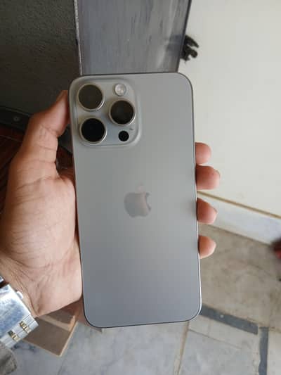 Apple iPhone 15 Pro Max