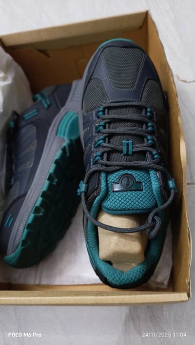 green colour joggers