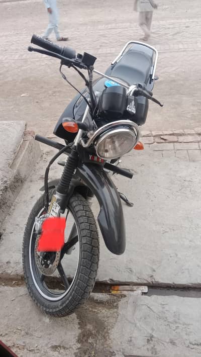 Yamaha YBR G