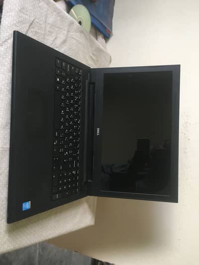 Dell inspirion 3542.