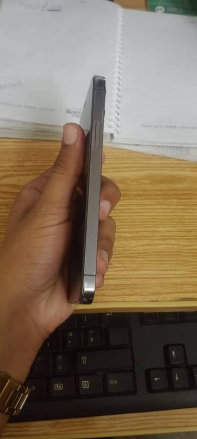 Apple iPhone 12 Pro