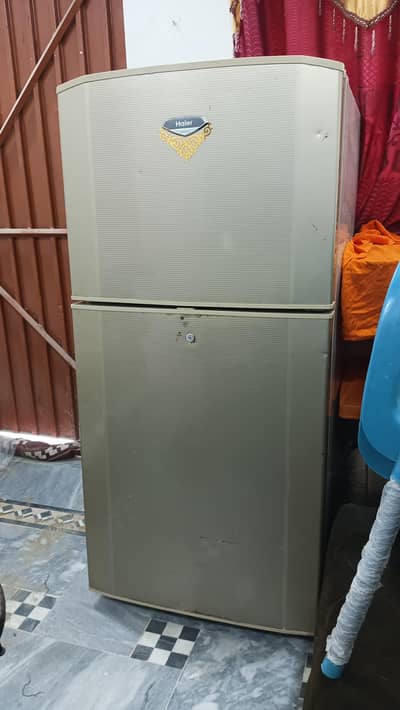HAIER REFRIGERATOR