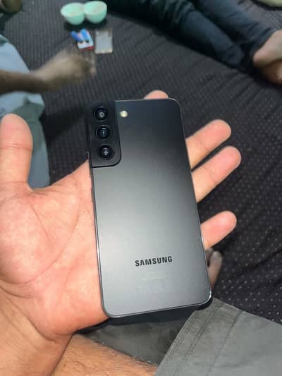 Samsung s22