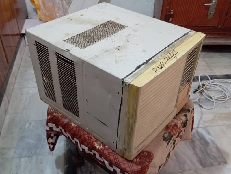 Window AC 1