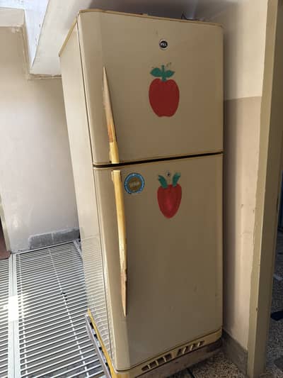 Pel fridge for sale good condition