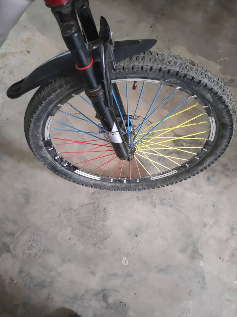 03004622770نیو کنڈیشن میں سائیکل لاٹ والی ہے امپورٹڈ 2