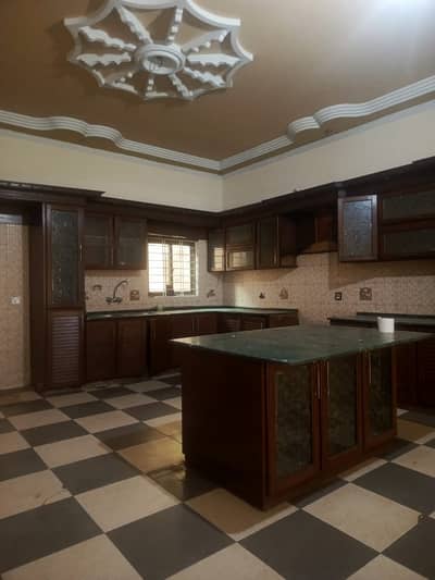 A Prime Location 240 Square Yards House Is Up For Grabs In Gulistan-E-Jauhar
