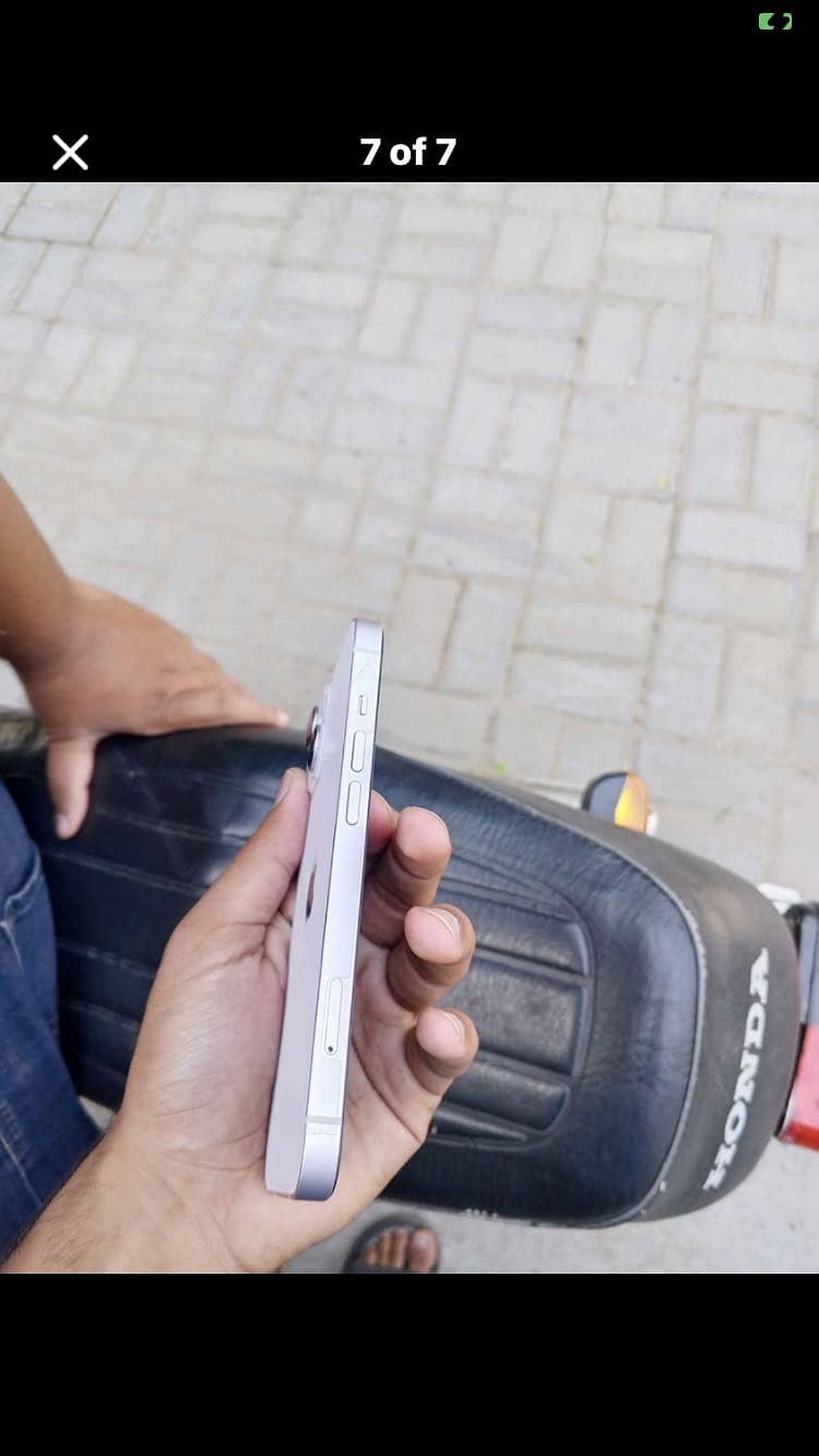 Apple iPhone 14 2