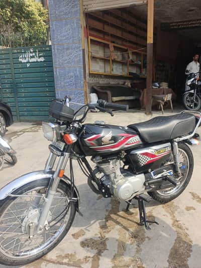 Honda cg 125  , mint condition
