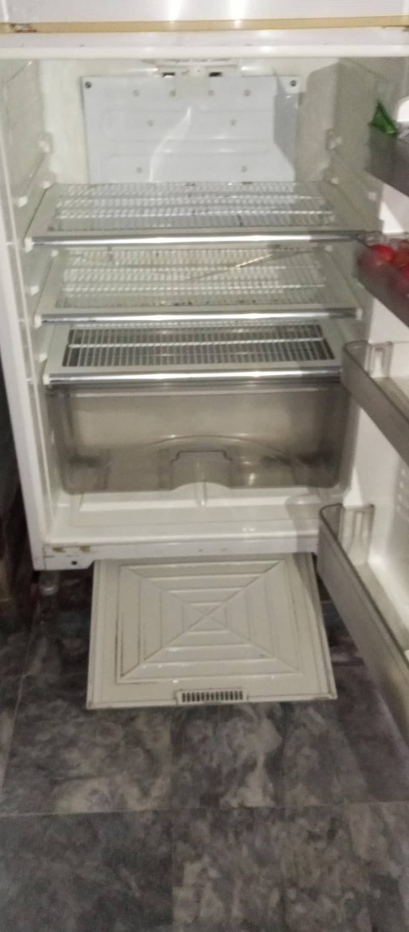 Dawlance fridge 2