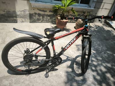 cycle is in very good condition. aluminium body new tyres are install